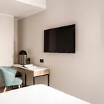 Amery House Hotel 3*