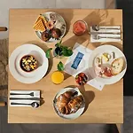 Amery House Hotel 3*