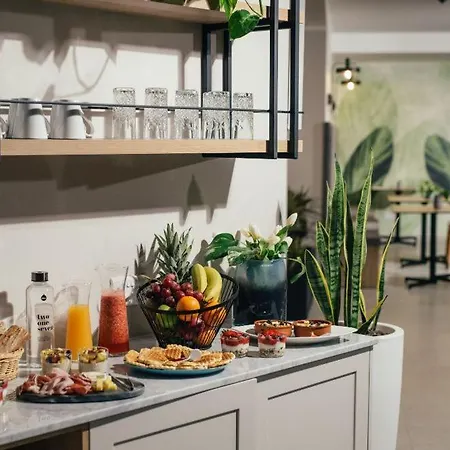 Amery House Hotel 3*