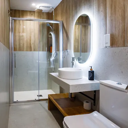 فندق Amery House 3*