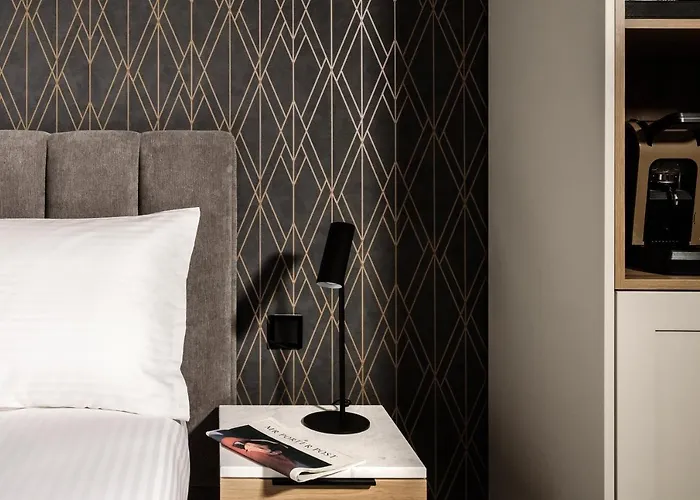 Amery House 斯利马