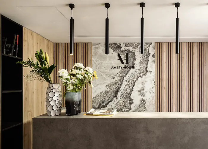 Hotel Amery House 3*