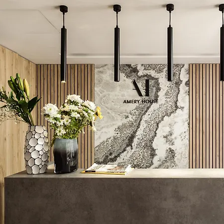 Hotel Amery House 3*